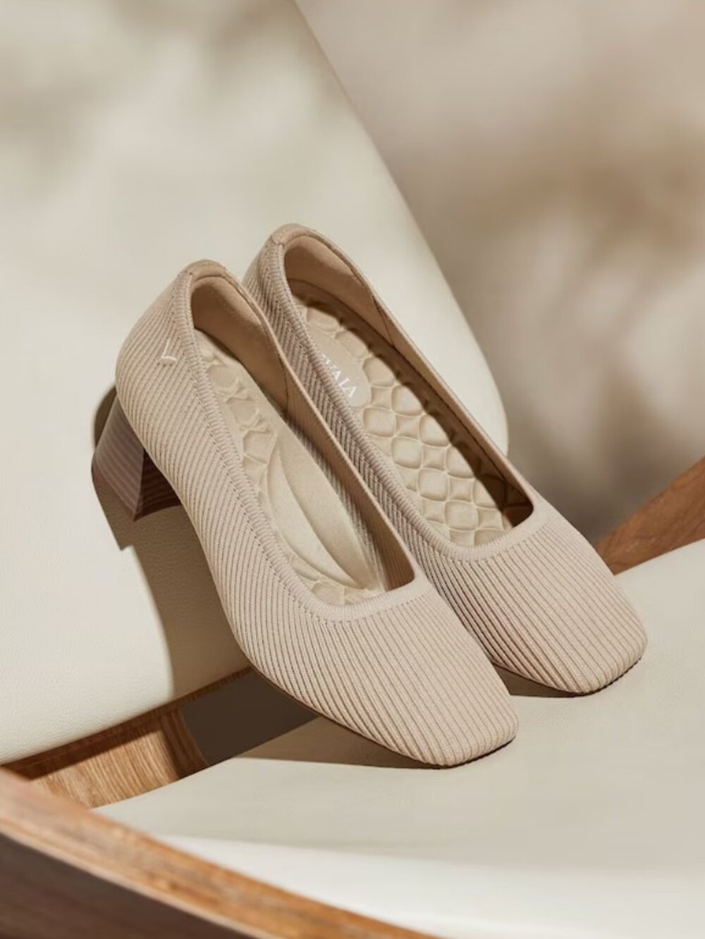 Vivaia Melody Pro Sustainable Square Toe Block Heel Pumps Slip Ons Slip-Ins 5.5